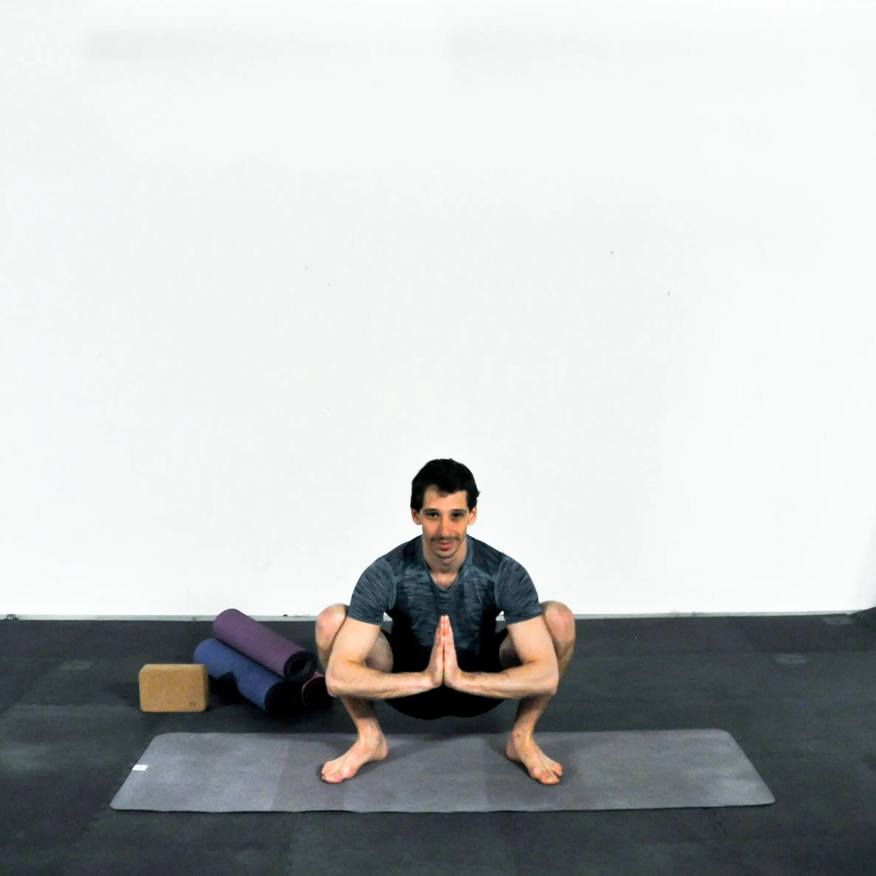 asana guarland