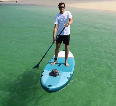 choisir-un-leash-de-stand-up-paddle-débutant