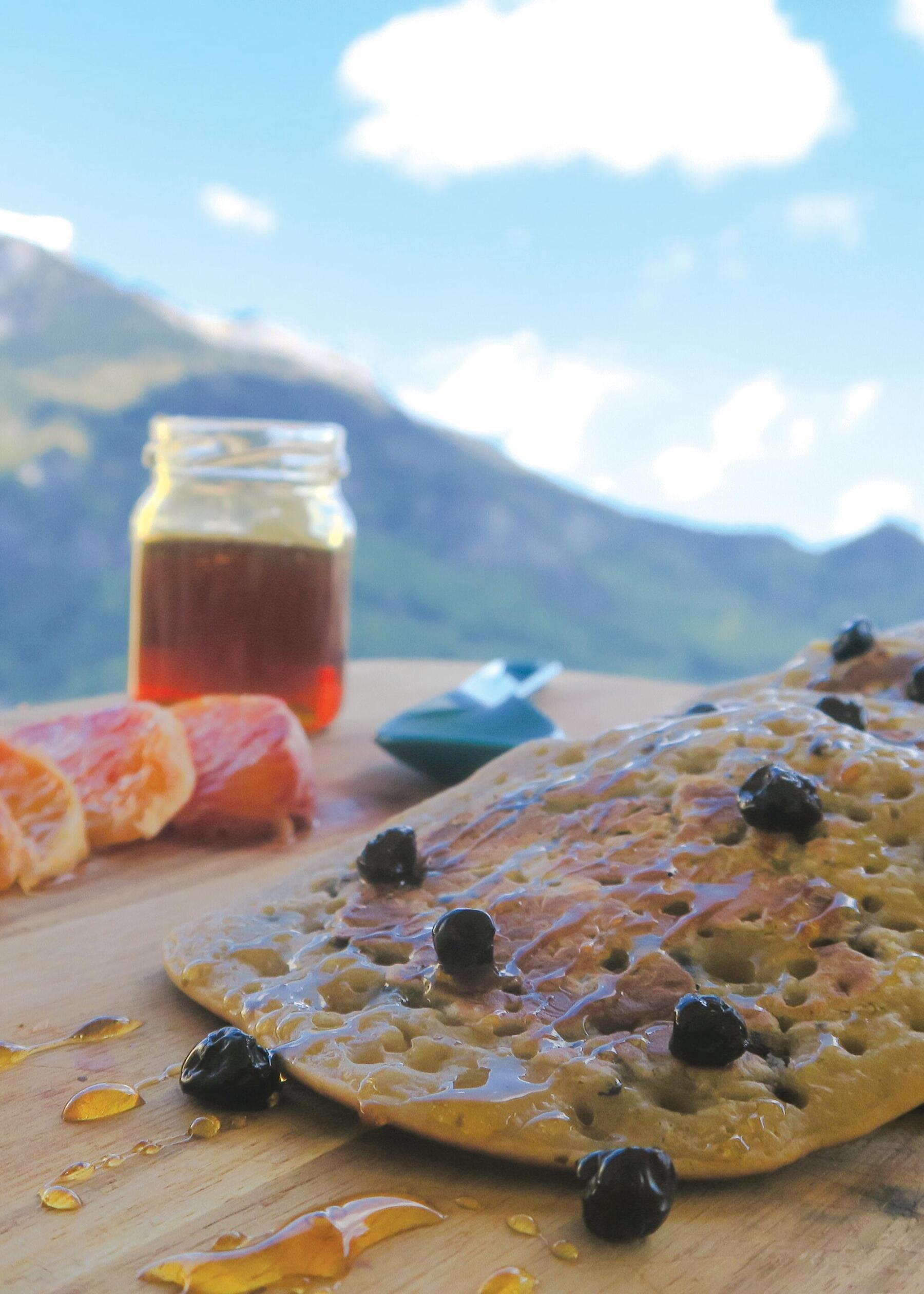 recipe blueberry pancakes cooking set mountain hiking camp quechua decathlon