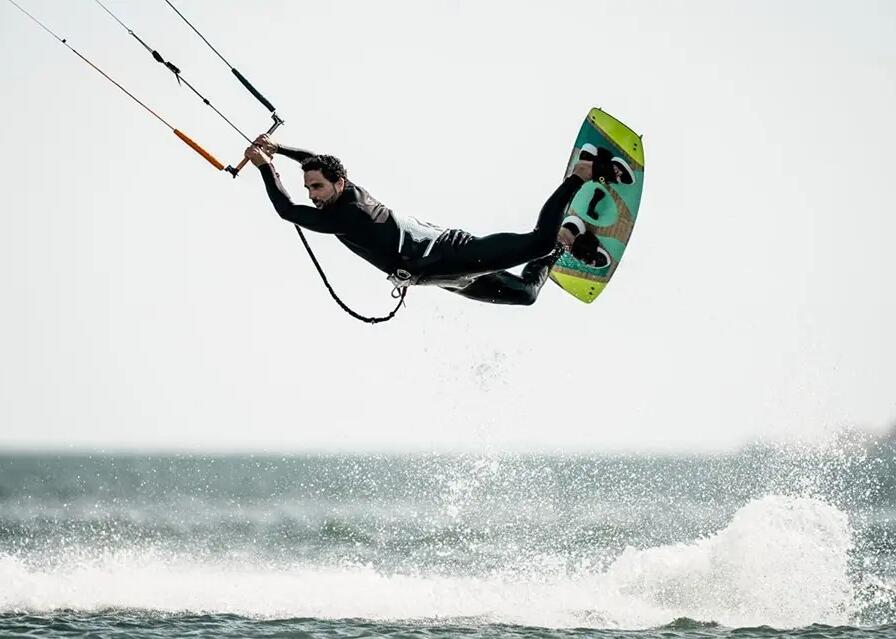 Kite surf