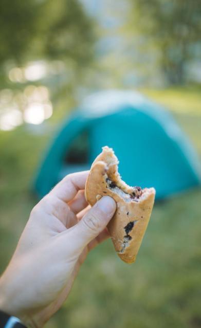 defi popote pancake aux myrtilles alex celaire camp randonnee montagne quechua decathlon