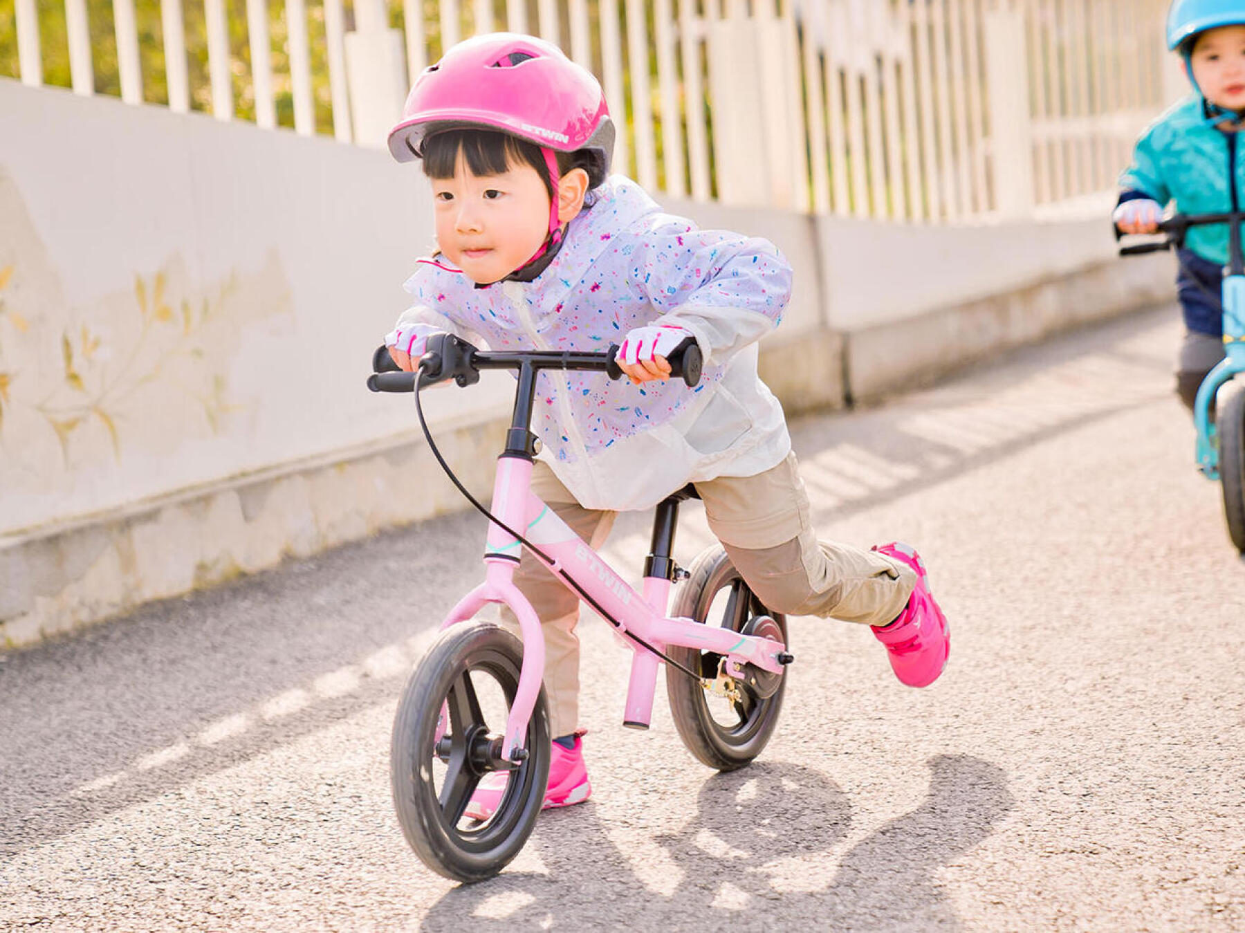 Comment apprendre à son enfant à faire du vélo?