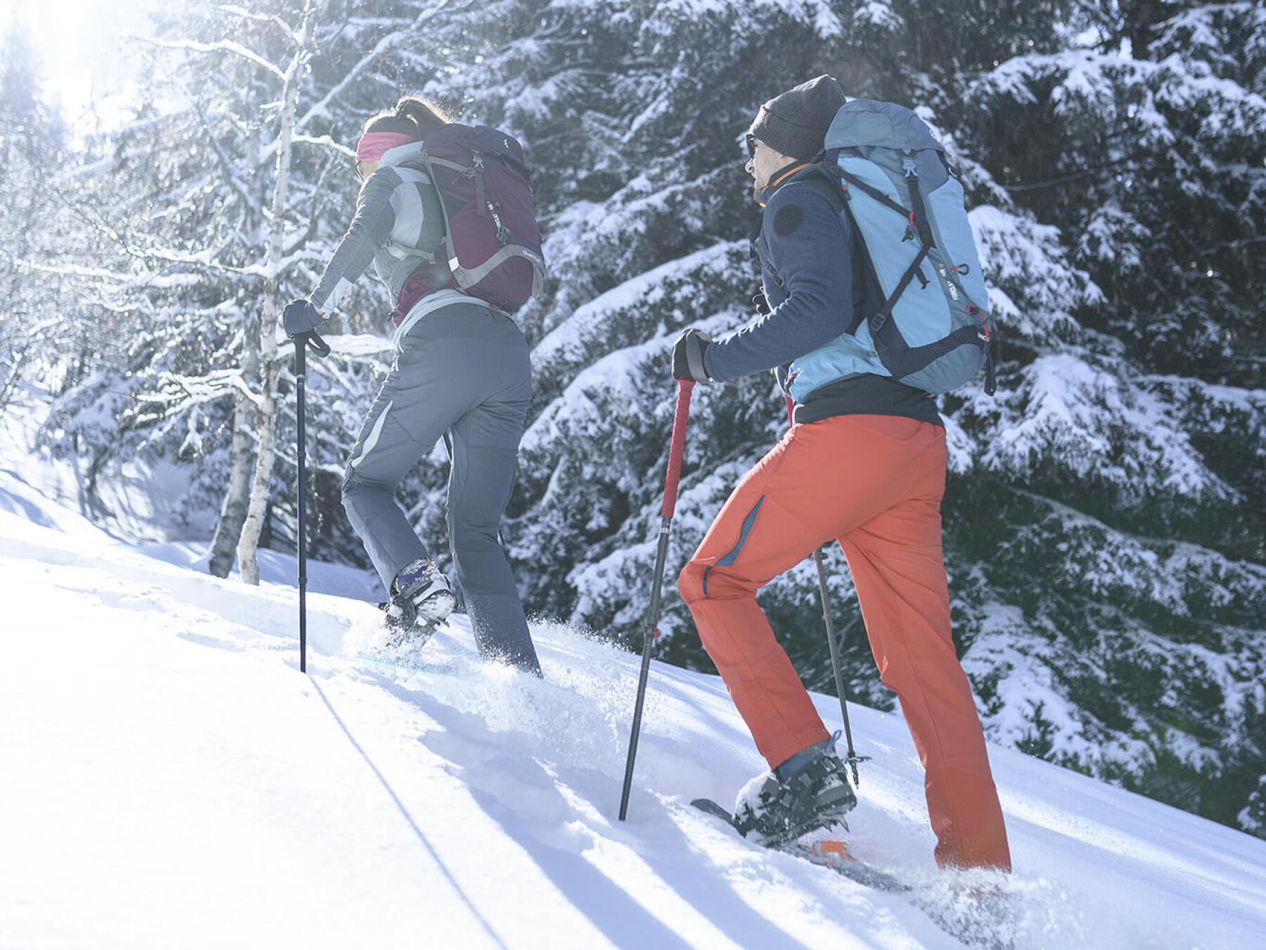 Comment s’initier à la raquette à neige?