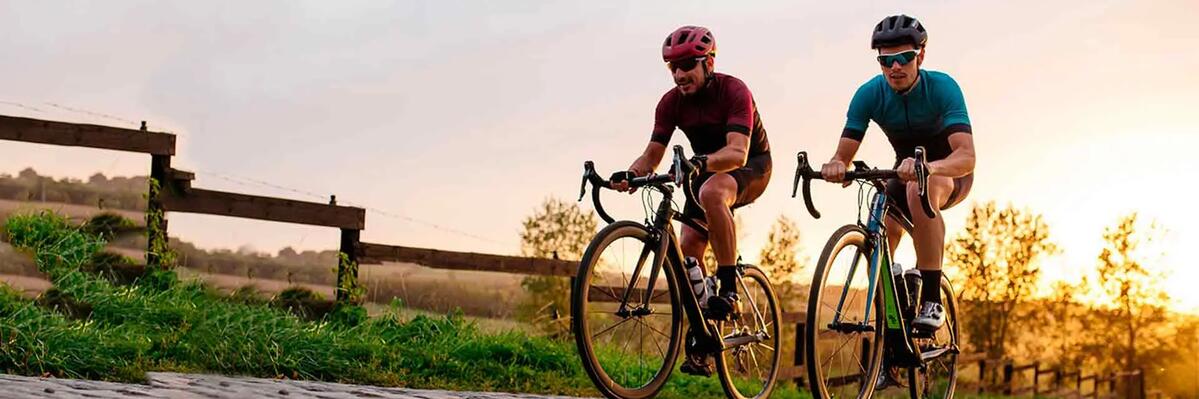 L'assurance voyage vélo : protégez-vous lors de vos aventures à deux roues