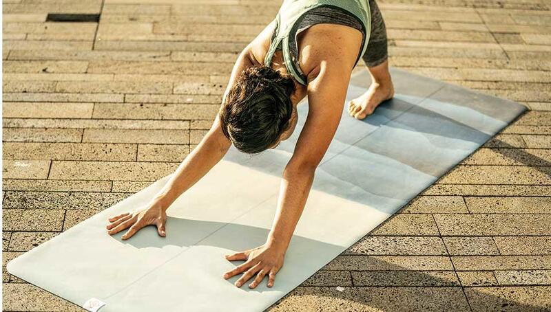 10 podstawowych pozycji jogi - asany dla początkujących