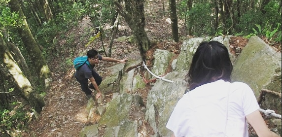 屋我尾山麗陽登山口起登與波津加山