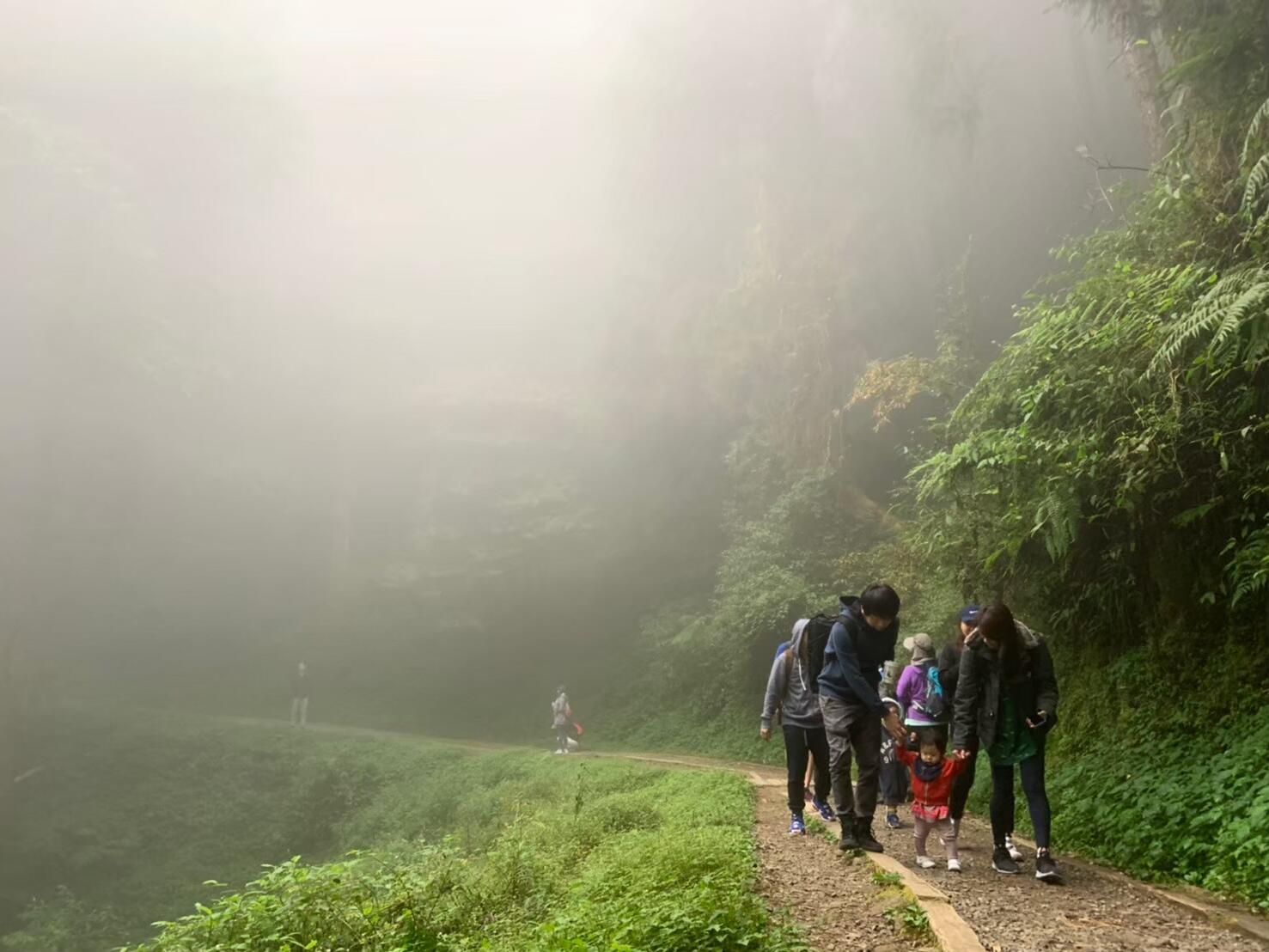 特富野古道親子健行