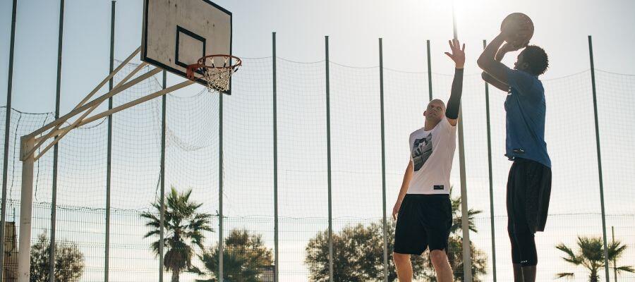 SG-Content-1-5-reasons-why-you-should-start-playing-basketball