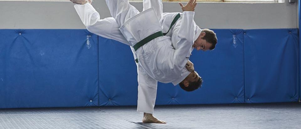 Règles, tenue, culture : tout savoir sur le judo