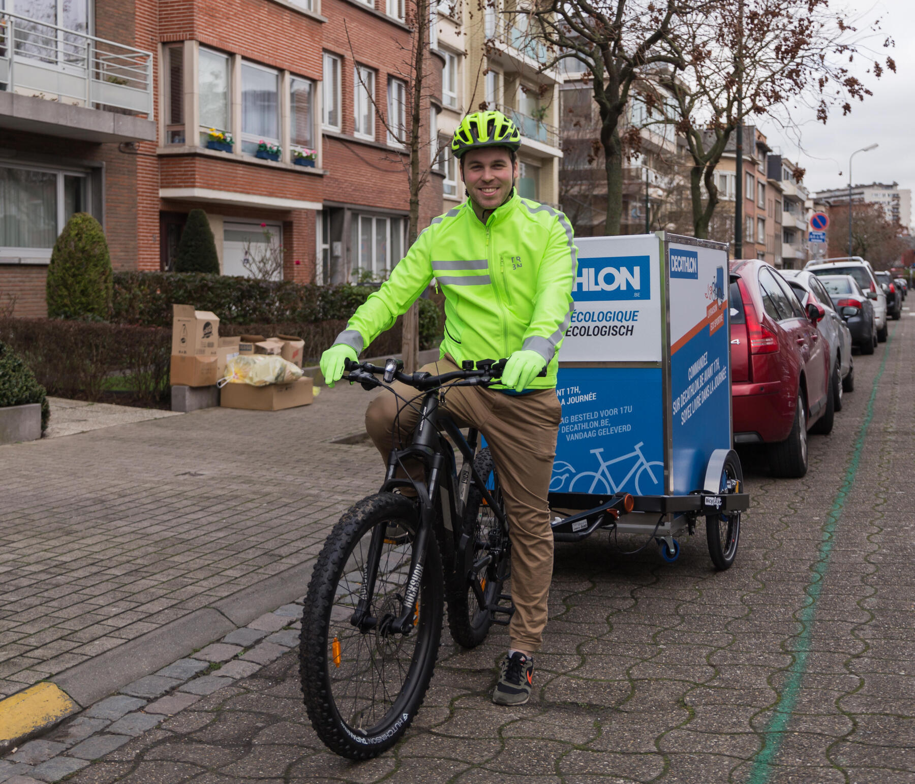 Decathlon sales bike delivery