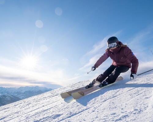 Die richtige Pflege von Skihelmen 