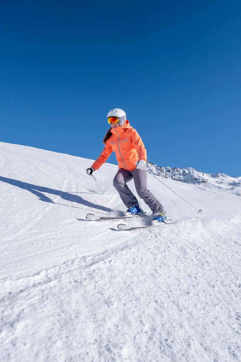 Comment choisir sa veste de ski de piste ?