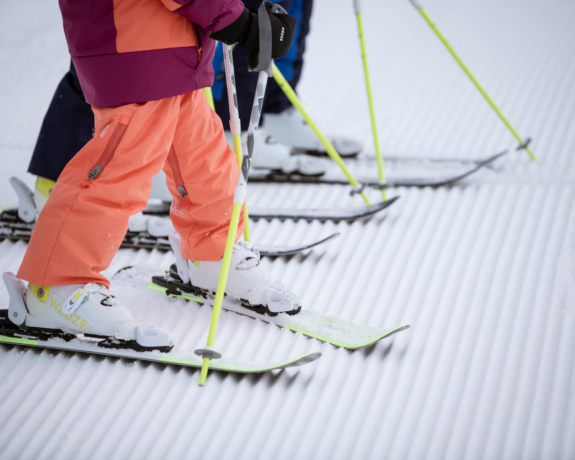 Com que idade pôr skis nos pés das crianças