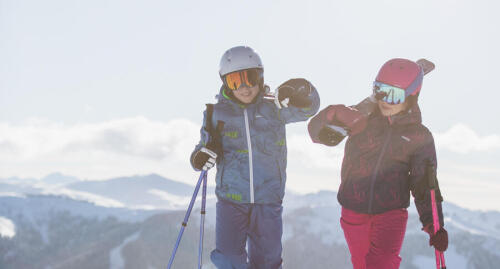 Come scegliere l'abbigliamento da sci per bambini?