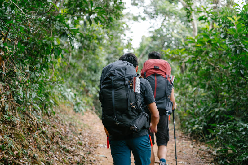 Camping | How to properly adjust your backpack straps? 