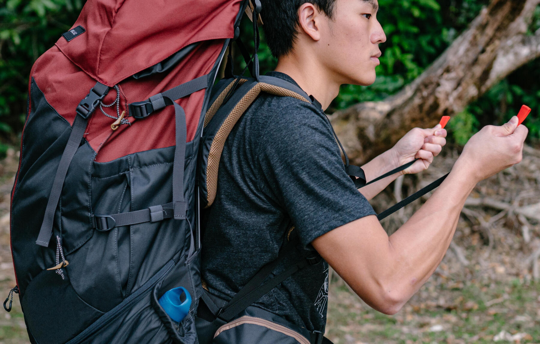 Camping  How to properly adjust your backpack straps?