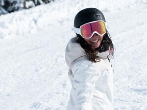 At what age can you put children on skis?