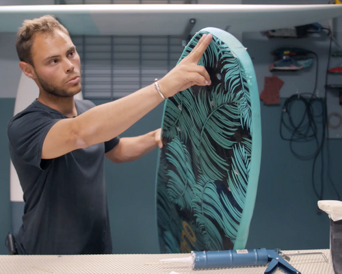 ¿Cómo reparar la tabla de surf?