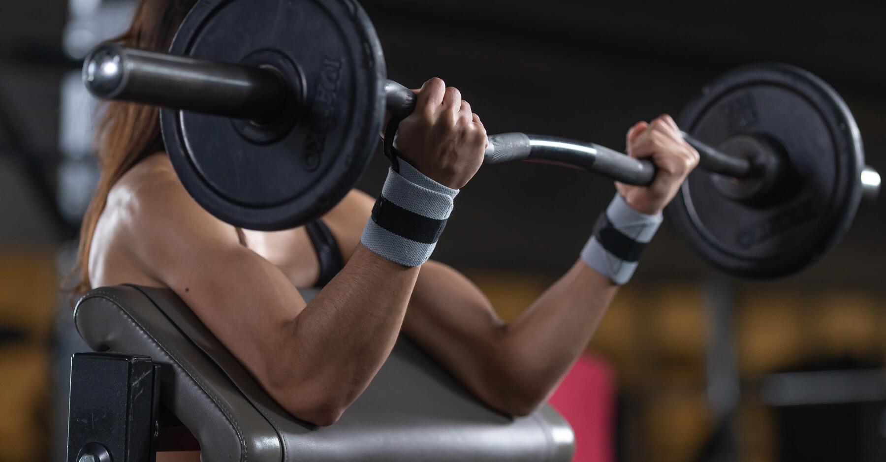 Que acessórios de musculação usar