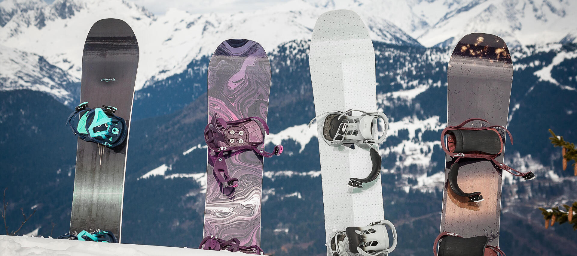 What are the types of snowboard?