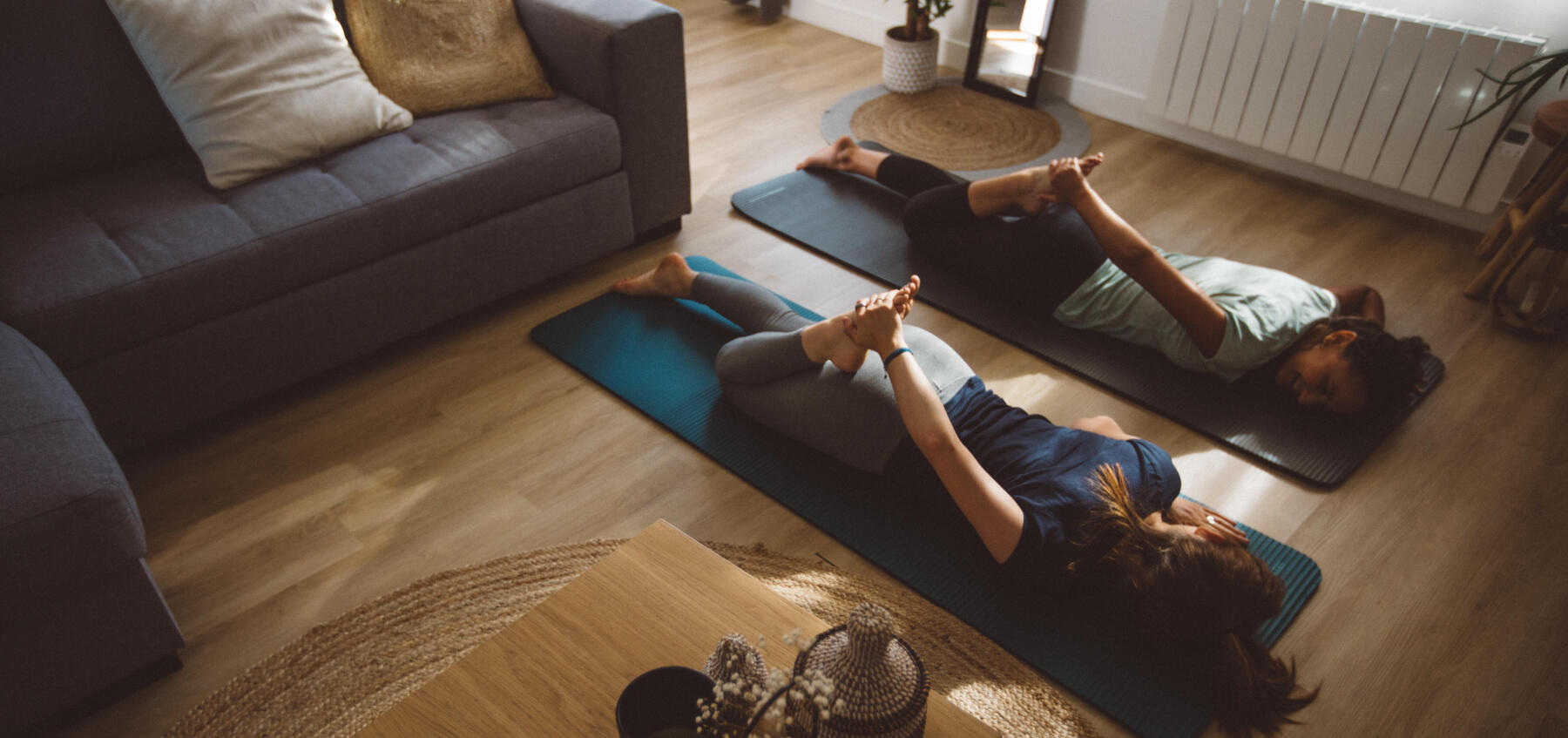 Sport à la maison : détournez votre intérieur pour faire des exercices faciles