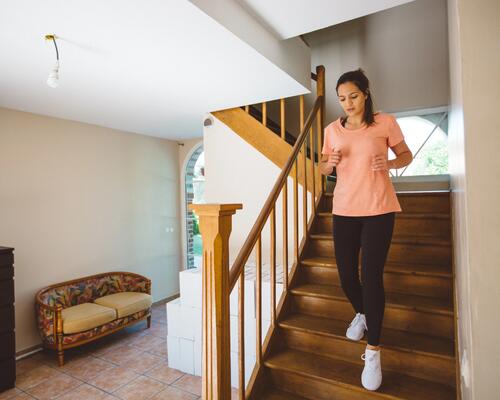 programme exercices faciles sport à la maison