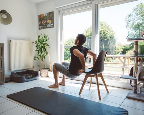 programme exercices faciles sport à la maison