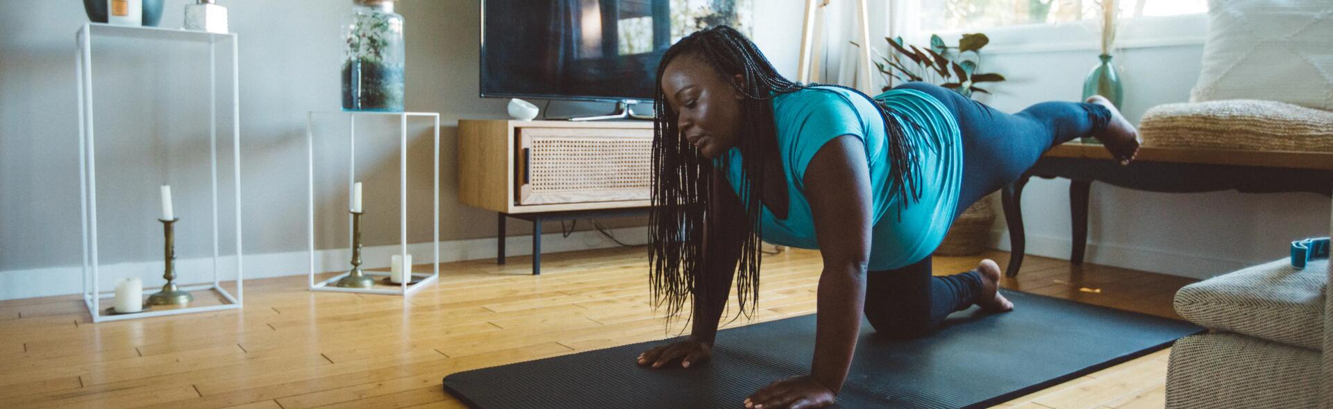 Yoga para la mujer: encontrar el equilibrio físico y emocional en todas las  etapas de la vida