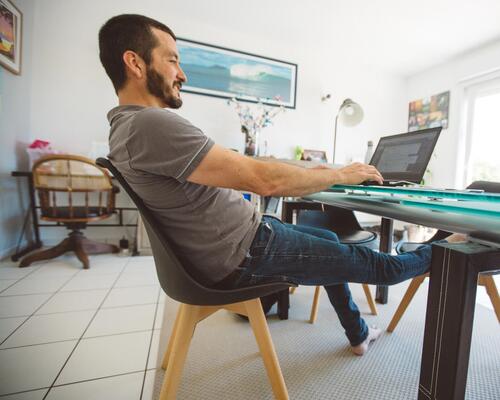 yoga au bureau teaser
