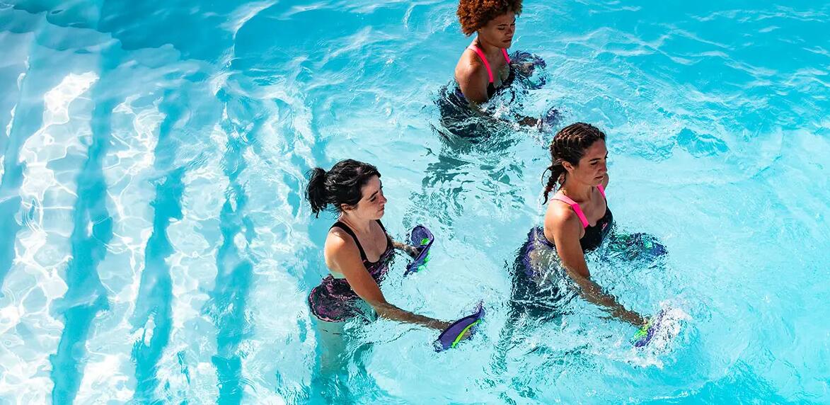 Quelle est la différence entre l'aquagym et l'aquafitness ?