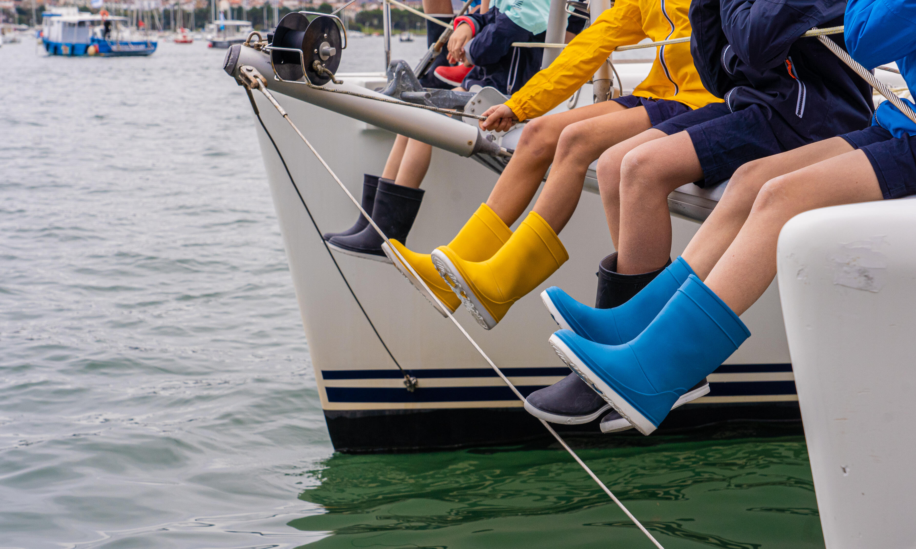 Quelles bottes de pluie choisir pour les enfants