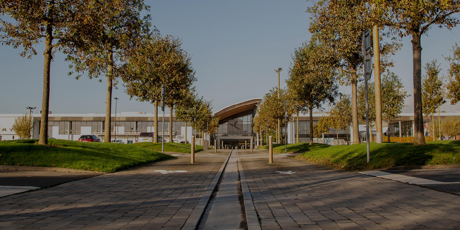 Façade du club de Marcq-en-Baroeul au Decathlon Fitness Exeprience Center