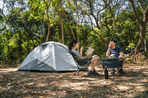 4 MUST-HAVE ITEMS OF CAMPING GEAR FOR THE SPRING & SUMMER SEASON!