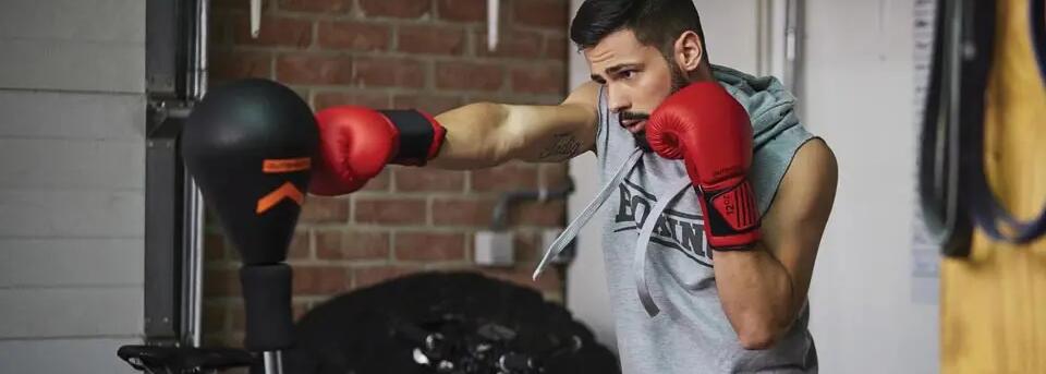  Trening bokserski - jak trenować boks w domu? 