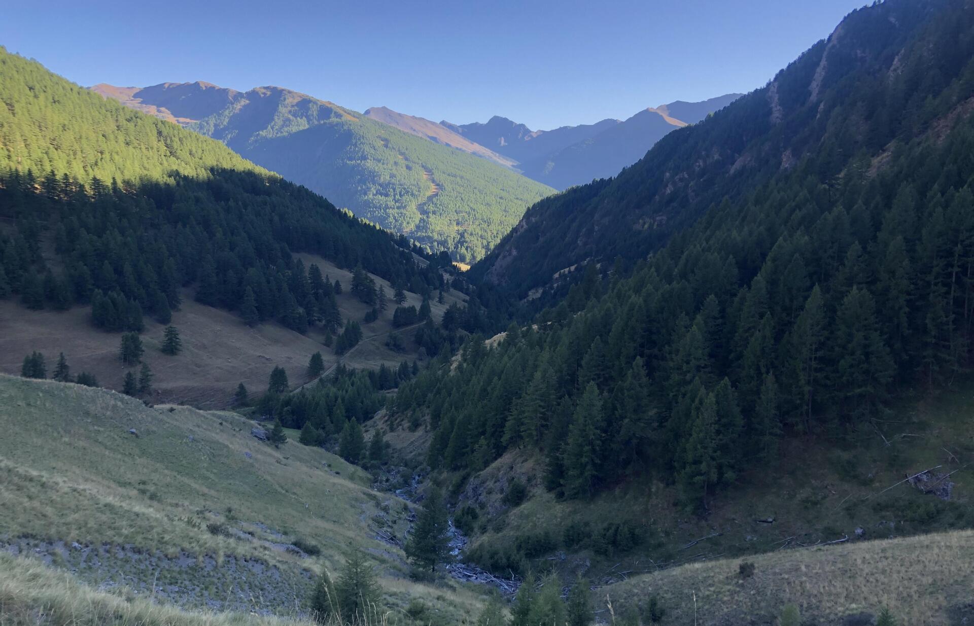 queyras hike, le roux village 