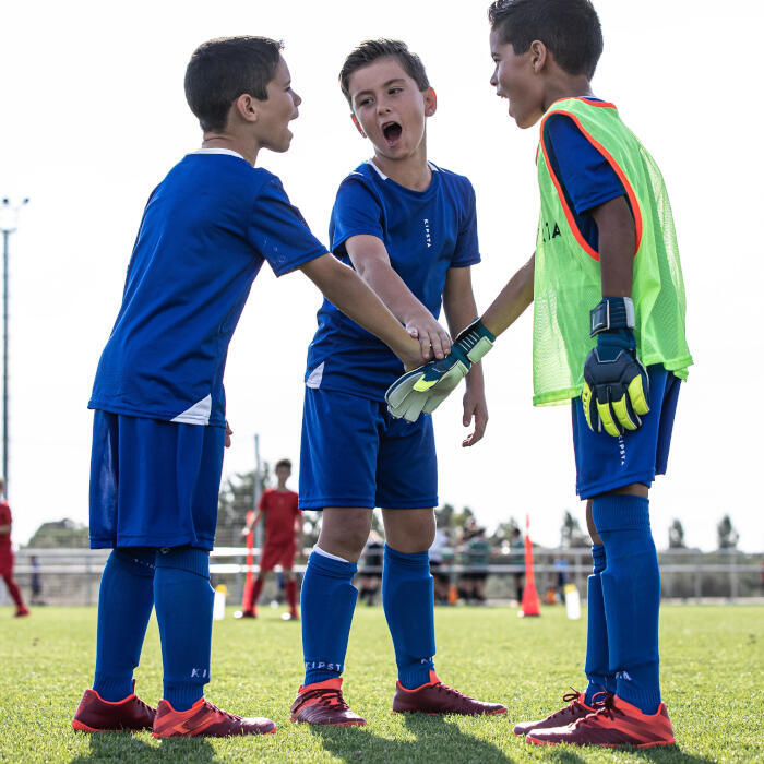 CARE SUNT BENEFICIILE PRACTICĂRII SPORTURILOR DE ECHIPĂ?