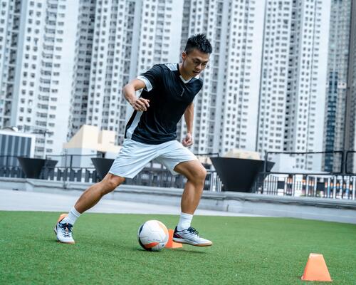 Football | Improve your training with the right gear