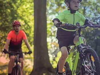 kids-adults-bikes