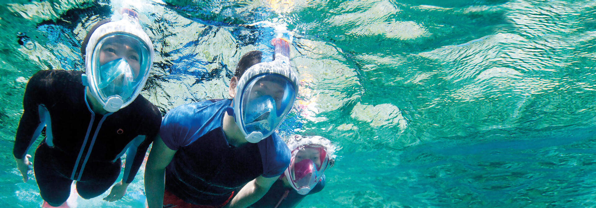 Picture of divers with Easybreath masks