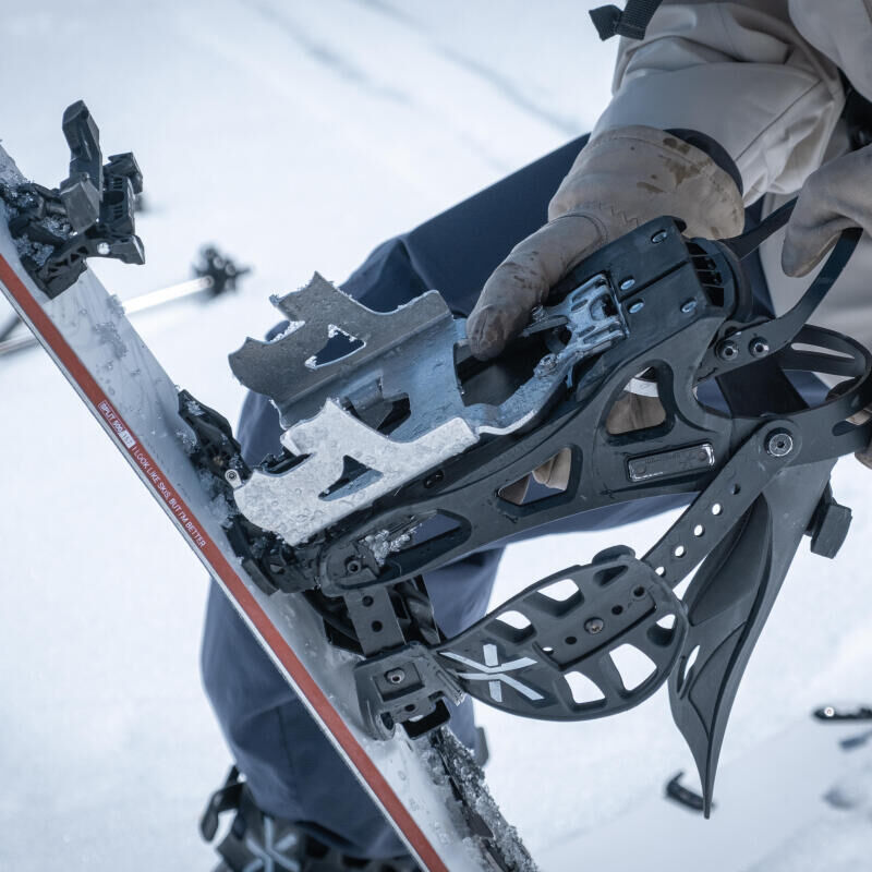 HOW DO YOU USE SPLITBOARD CRAMPONS?