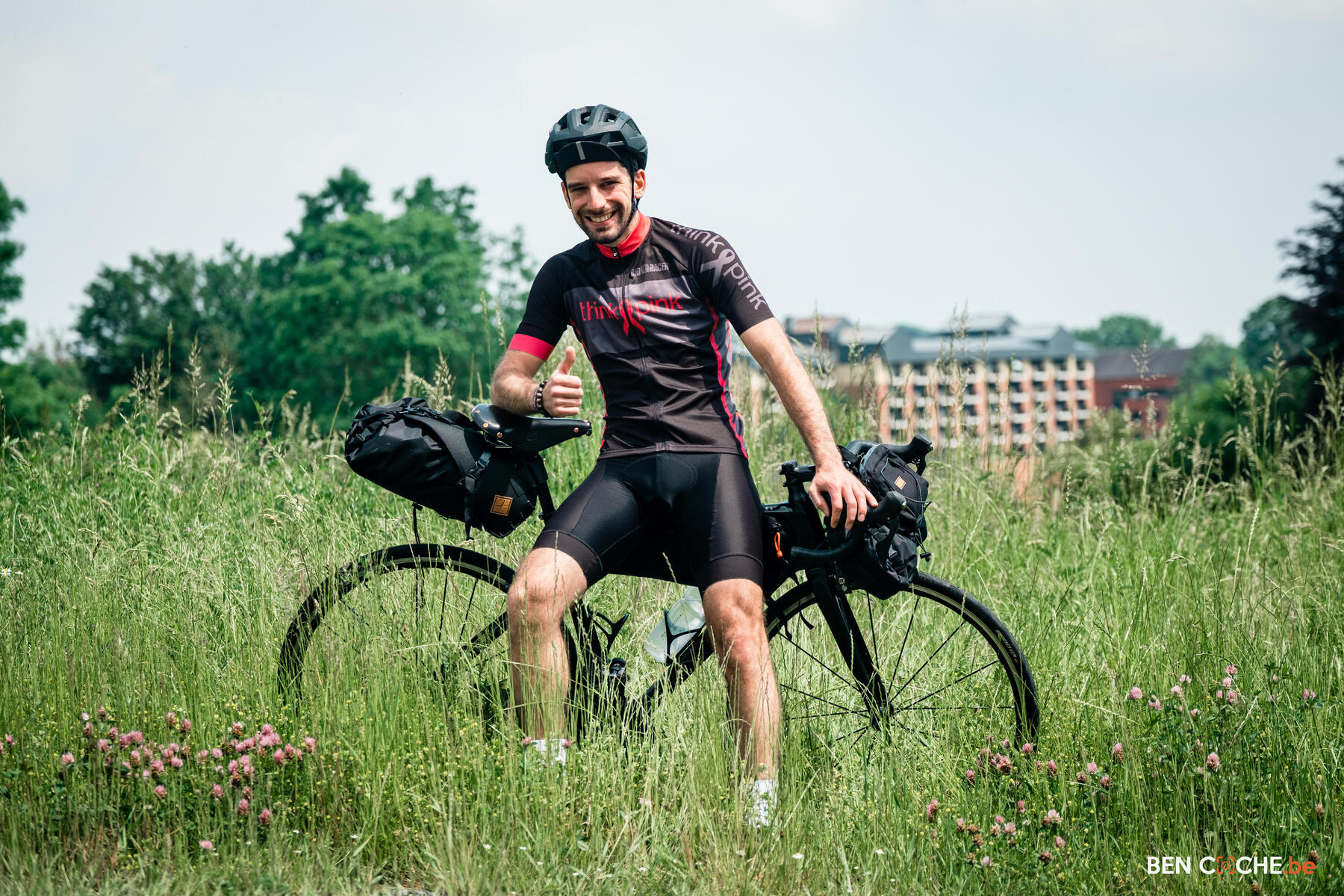 Bike 2 Sea: l’aventure cycliste d’Adrien pour soutenir Think Pink