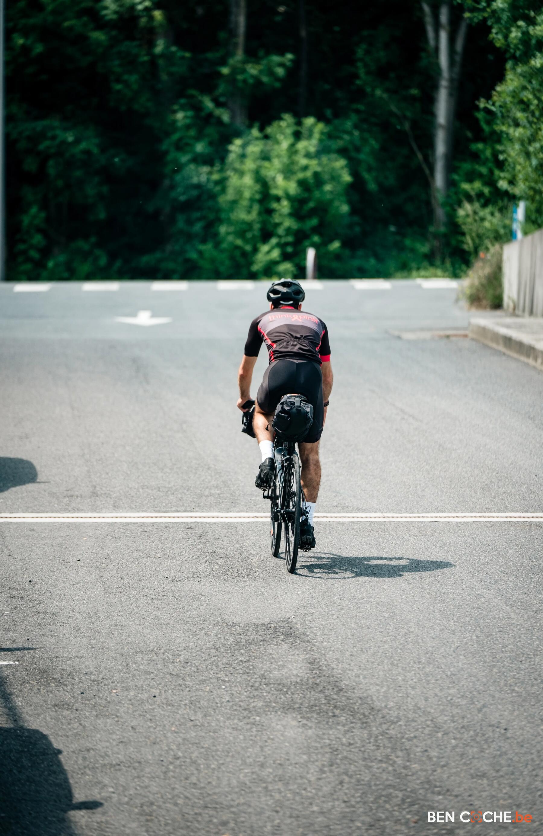 Bike 2 Sea: het fietsavontuur van Adrien voor Think Pink