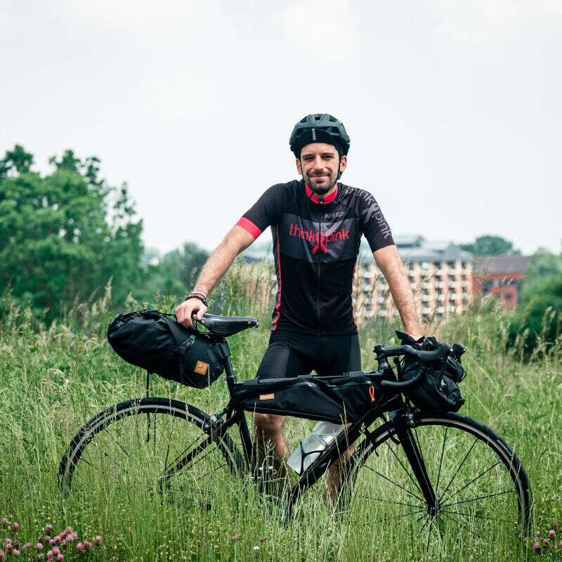 Bike 2 Sea: het fietsavontuur van Adrien voor Think Pink