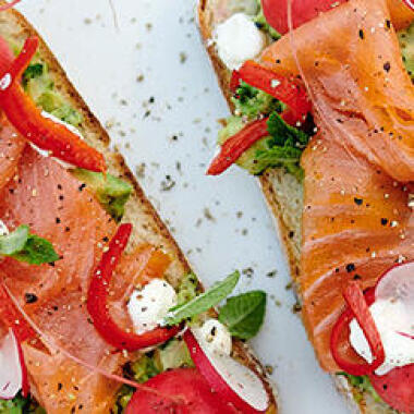 Fisch und Fleisch zählen zu den besten Proteinlieferanten
