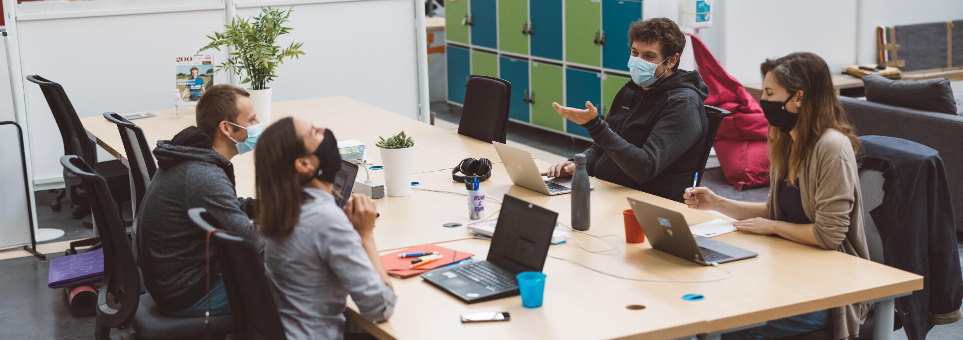 7 accessoires pour faire du sport discrètement au bureau