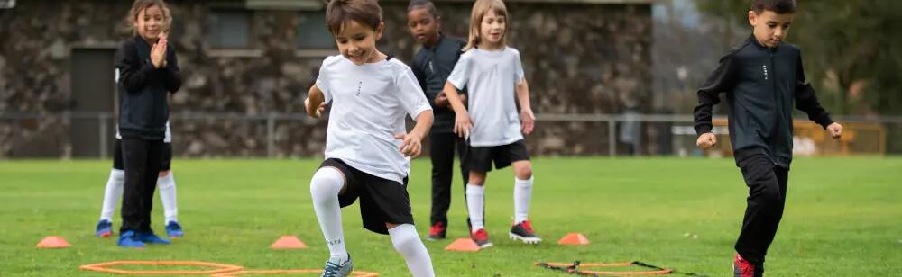 Een sportieve zomer voor je kinderen: de gids met sportkampen