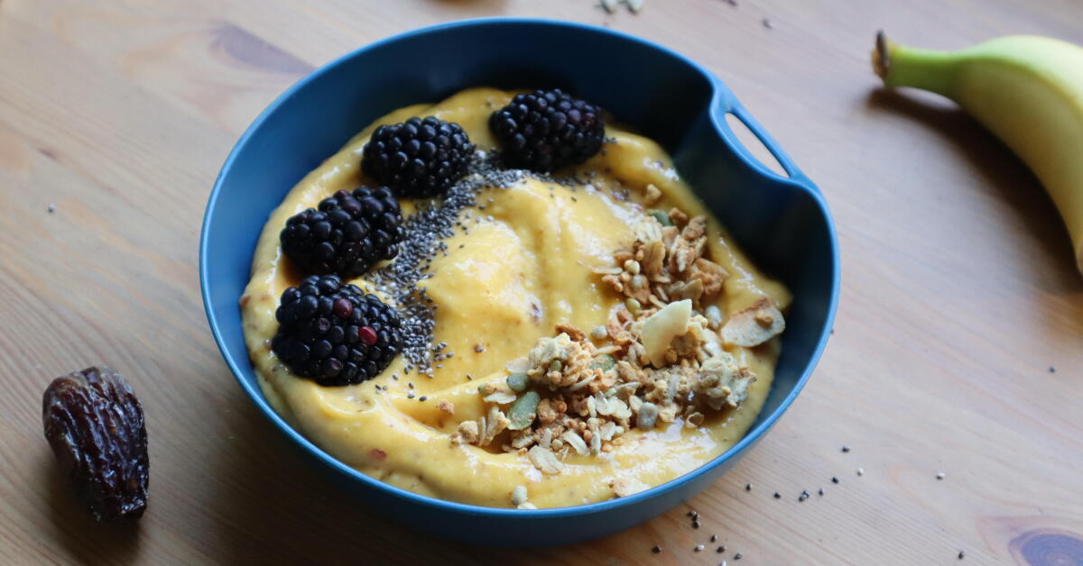 RECIPE: SMOOTHIE BOWL