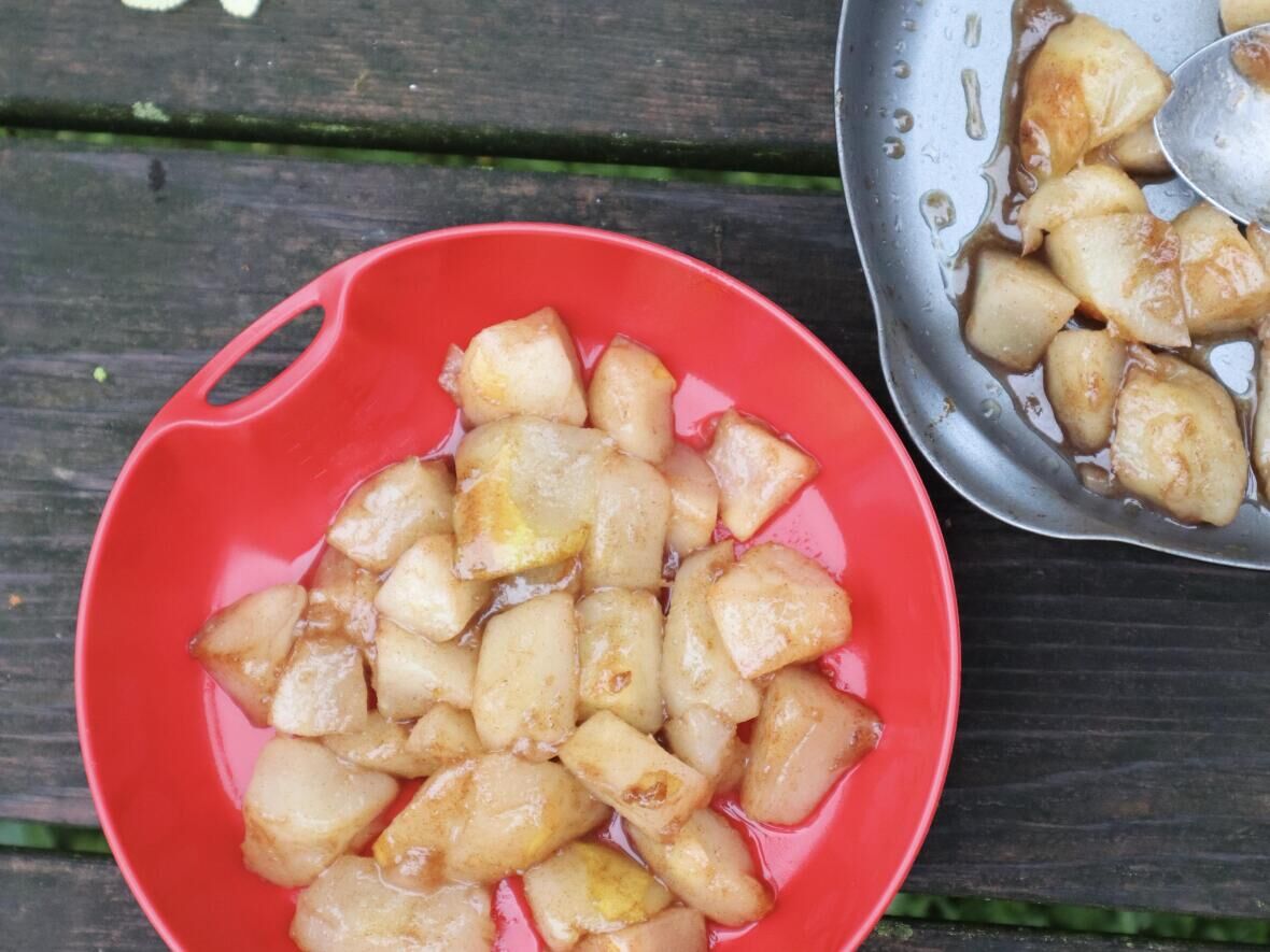 Recette poires chaudes miel et cannelle