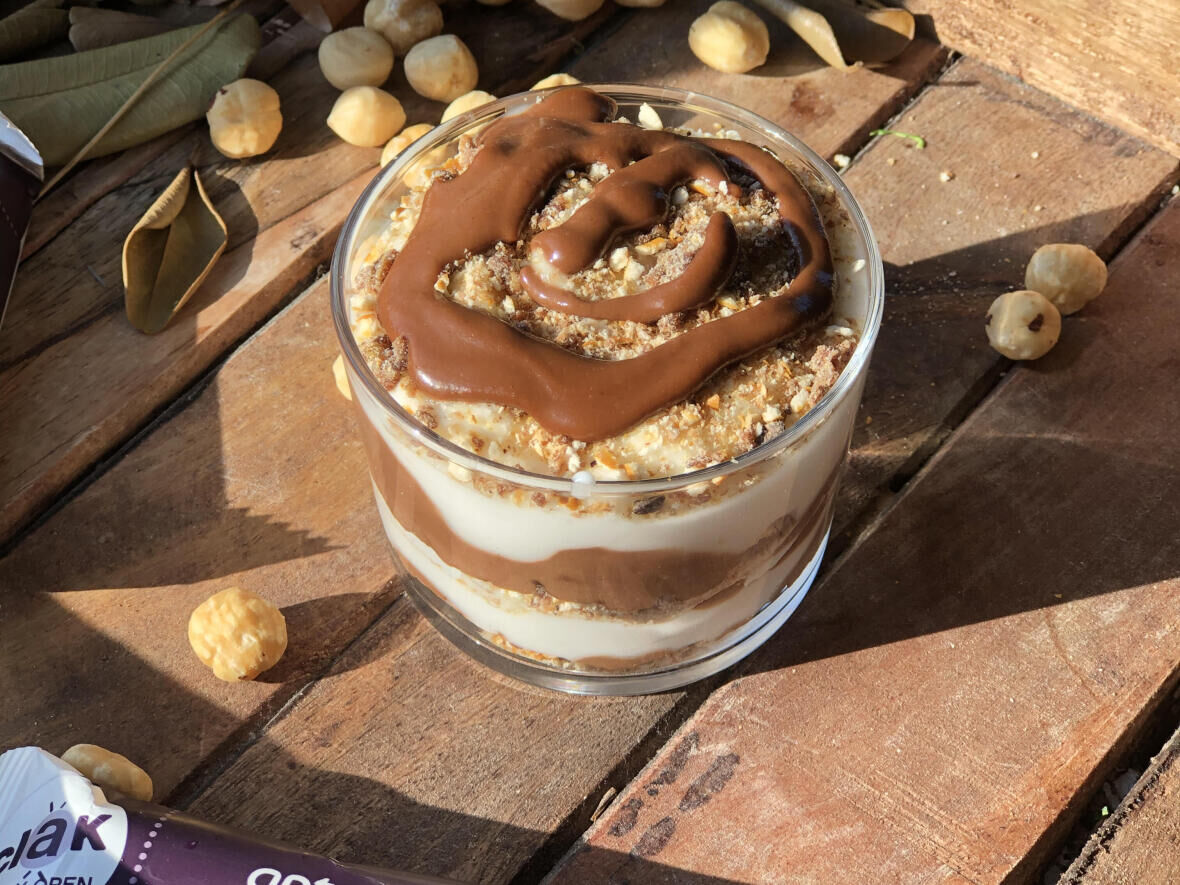 PUDDING DE CHIA & MOUSSE AU CHOCOLAT
