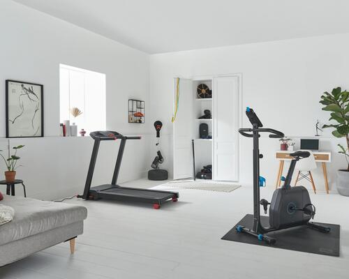 Comment créer un meuble de rangement pour son espace fitness (0m2) ? 